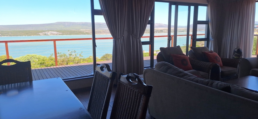 5 Bedroom Property for Sale in Witsand Western Cape
